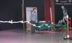 Çınarcık'ta "Bir Filistin Hikayesi" Adlı Oyun Sahnelendi
