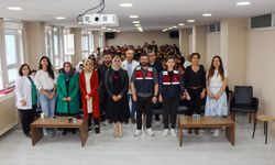 Çınarcık Mesleki ve Teknik Anadolu Lisesi’nde Siber Güvenlik Semineri Düzenlendi