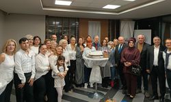 Kent Konseyi Başkanı Kenan Engin’den Hoş Sada Korosu Etkinliğine Katılım