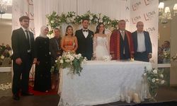Başkan Mehmet Gürel, Genç Çiftlerin Mutluluğuna Ortak Oldu