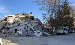 Deprem Tatbikatı Bitti, Enkaz Alanı Hâlâ Açık: Mahallede Büyük Tedirginlik