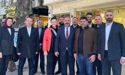 Anahtar Parti’den Kapalı Pazar Yeri Esnafına Çıkartma