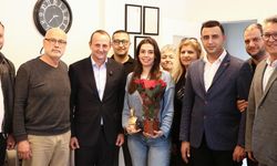 Başkan Yele ve CHP Heyeti, Diş Hekimlerinin Gününü Kutladı