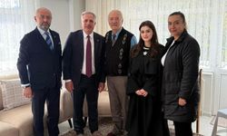 Başkan Acar’dan Emekli Öğretmen Mümin Kayar’a 24 Kasım Ziyareti