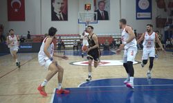 Çayırova Zirvede Tek Kaldı