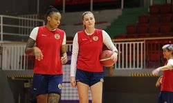 Kızlar, Turgutlu’yu Ağırlıyor