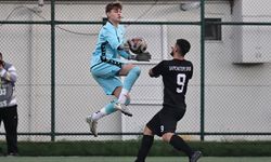 Yalova FK Beraberliklerine Yenisini Ekledi