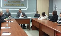 Altınova’da Millî Eğitim Komisyonu Toplantısı Gerçekleştirildi