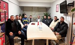 Genç Fenerbahçelilerden CHP çıkarması