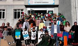 Miniklerden Yerli Üretim Defilesi Sosyal Medyayı Salladı