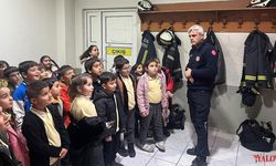 Yalova İtfaiyesi'nden Minik Öğrencilere Yangın Eğitimi