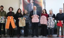 Çınarcık’ta “Kışa Çınar Ol” Projesiyle Yüzlerce Çocuğa Kışlık Destek