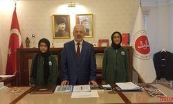 Elif ve Nur’dan Büyük Başarı: 10 Ayda Hafız Oldular