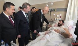 İYİ Parti Heyetinden Yalova’da Şehitler İçin Anma ve Yaralı Polislere Ziyaret