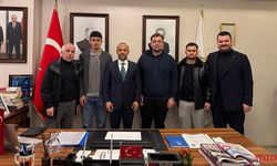 AK Parti Yalova İl Başkanlığı’na Üniversiteli Gençlerden Ziyaret