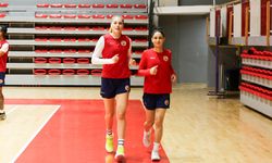 Bizim Kızlar Adana’yı Gözüne Kestirdi