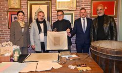 Deniz Zeyrek’ten Kağıt Müzesi’ne Tam Not