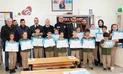 Fıstıklı İlkokulu’nda Ara Karne Sevinci