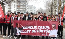 CHP’li Gençlerden Gazipaşa’da Görkemli Yürüyüş