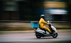 Yalova’da Fırtına Nedeniyle Motosiklet ve Motokuryelere Trafik Yasağı