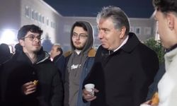 Final Stresine Sucuk Ekmek Molası