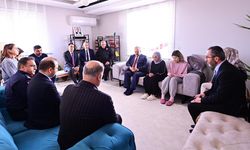 Vali Canbolat’tan Yalova Şehidine Taziye Ziyareti