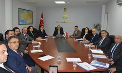 Vali Dr. Ahmet Hamdi Usta İl Özel İdaresini Ziyaret Etti