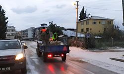 Çiftlikköy Belediyesi Ekiplerinden Kar Mesaisi