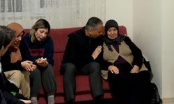 Bakan Yerlikaya, Yalova’da Şehit Polis Yasin Koçyiğit’in Ailesini Ziyaret Etti