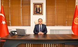 Yalova Valisi Usta “Ay Yıldızlı Bayrağımız, Milletimizin Namusudur”