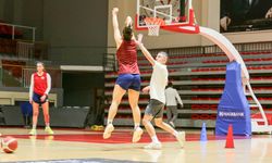 Yalova VİP Hükmen Galibiyetle Başlıyor