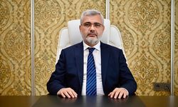 Yılmaz: “Eğitimde Gerçek Başarı, Bilgi, Ahlak ve Değerlerle Mümkündür”