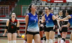 Çiftlikköy’ün Sultanları Şehir Koleji’ni Geçemedi (1-3)