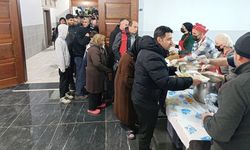 İl Müftüsü Yılmaztürk, Camide Vatandaşlarla İftar Açtı