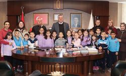 Öğrenciler’den Başkan Gürel’e Ziyaret