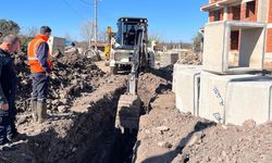 Altınova’da Altyapı Çalışmaları Aralıksız Sürüyor