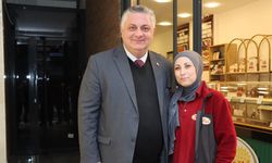 Başkan Gürel İftar Saati Öncesi Esnaf ve Vatandaşlarla Bir Araya Geldi