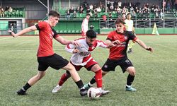 Futbolseverler Tam 15 Gol İzledi