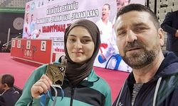 Zührenaz Manisa’da Altını Kaptı