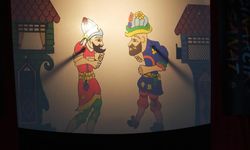 Hacivat ile Karagöz Gösterisi Çiftlikköy’de Çocukları Büyüledi