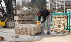 Kadıköy’ün Sokakları Kendi Kilit Taşlarıyla Yenileniyor