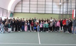 Yalova Tenis Spor Kulübü Meclis Kararına Endişeli