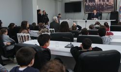 Çiftlikköy Belediye Başkanı Yele, Minik Öğrencileri Meclis Salonu’nda Ağırladı