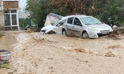 Yalova Valiliği: “Yoğun Yağışta Tüm Ekiplerimiz Sahada Görev Yaptı”