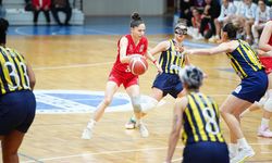 Bizim Kızlar Kötü Gidişe Manisa’da da Dur Diyemedi