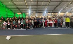 Minik Raketler, 23 Nisan İçin Korta Çıktı