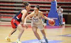 Bizim Kızlarda Düşüş Sürüyor