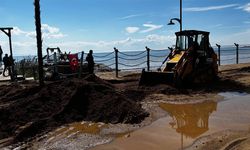 Armutlu’da Yağış Sonrası Temizlik Seferberliği