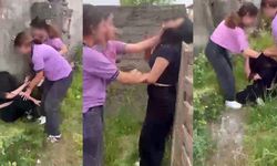 Üst Sınıftaki Kızlar Bir Olup, Alt Sınıftaki Bir Kıza Evire Çevire Dövdü