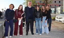 Başkan Gürel, Çocuklar ve Aileleriyle Bir Arada